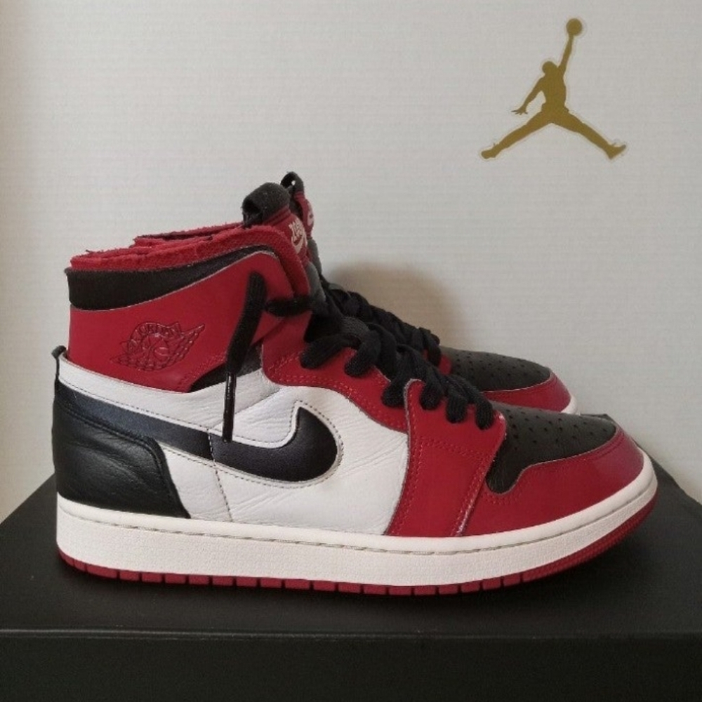 Wmns Jordan 1 High Zoom Cmft "Chicago Bulls" Size 10 (2022)